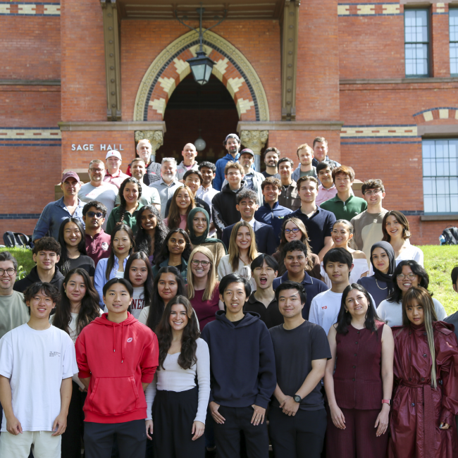 eLab welcomes 33 student startups to fall cohort