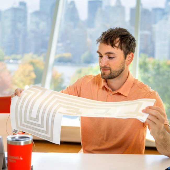 Cornell startup aims to monitor heart and lung health without touch